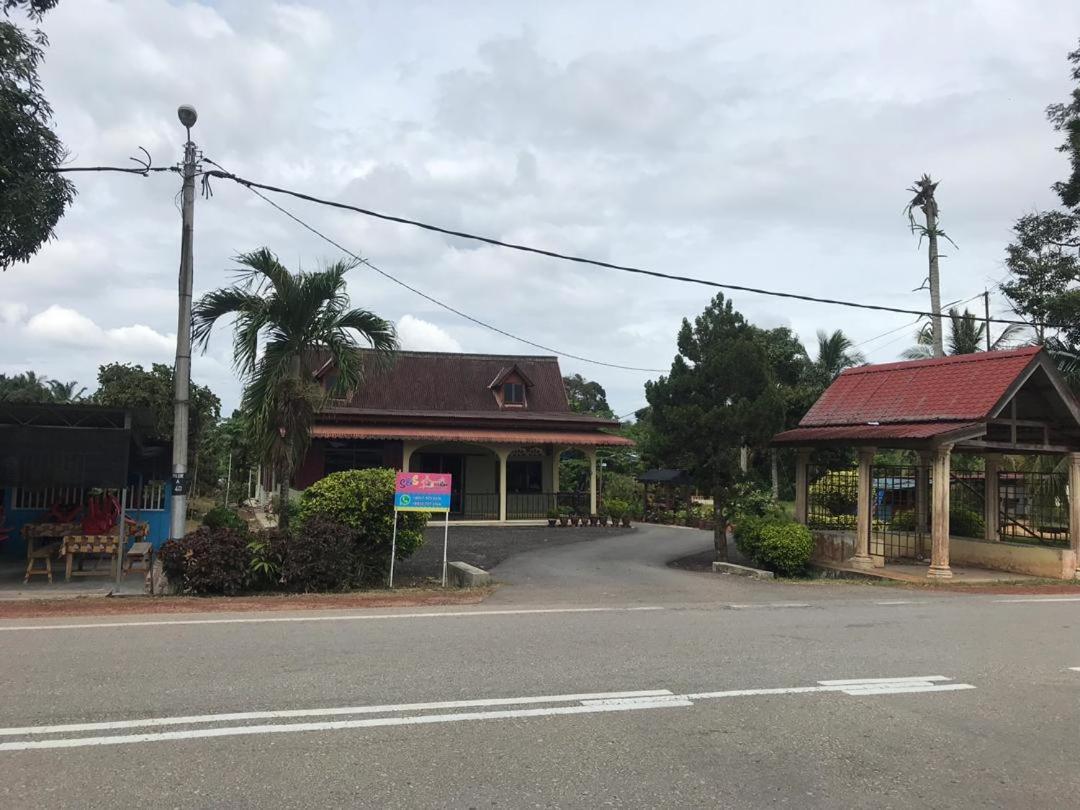 Opro S&S Homestay Pagoh Malay Only Муар Экстерьер фото